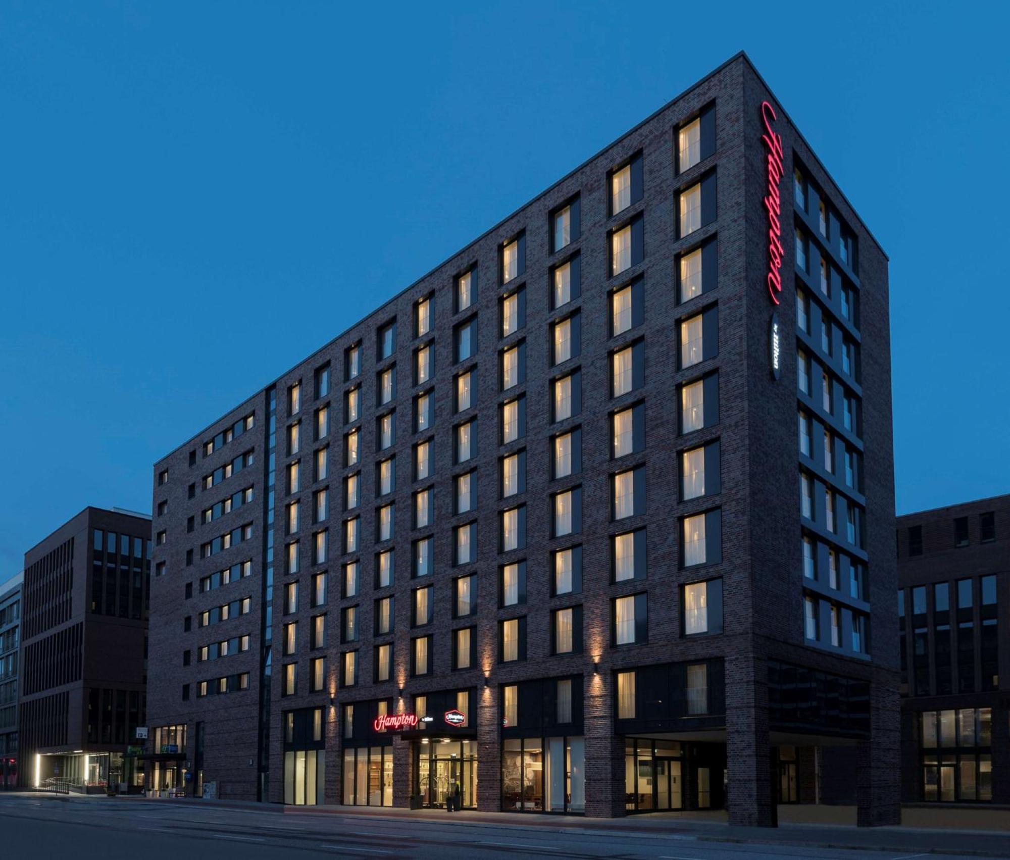 Hampton By Hilton Centre