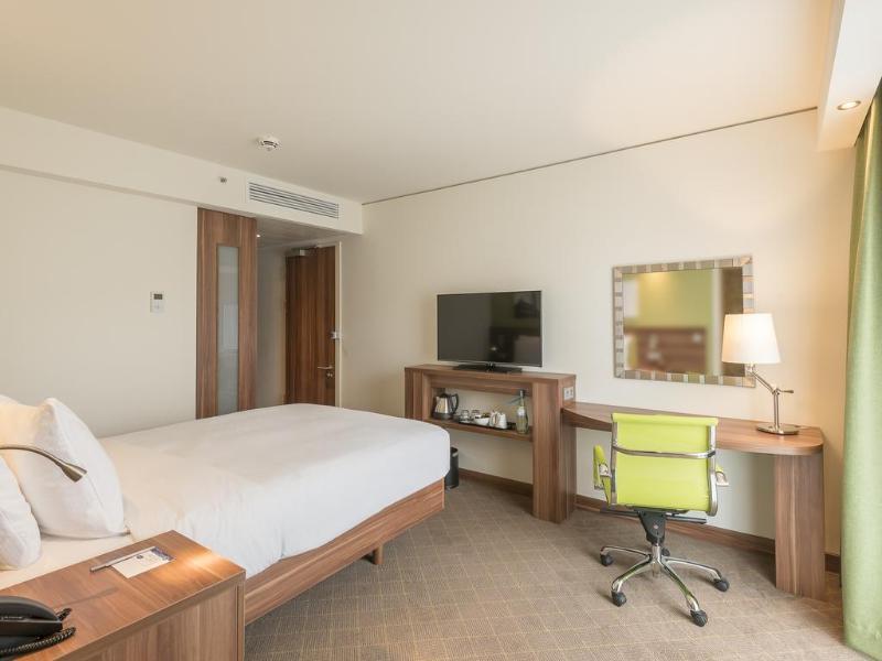 Hampton By Hilton Centre Hotel Hamburg-Harburg